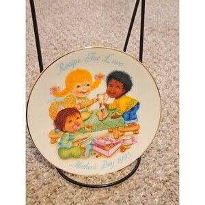 Avon 1993 Mother's Day 22K Trim 5" Porcelain Collectors Plate